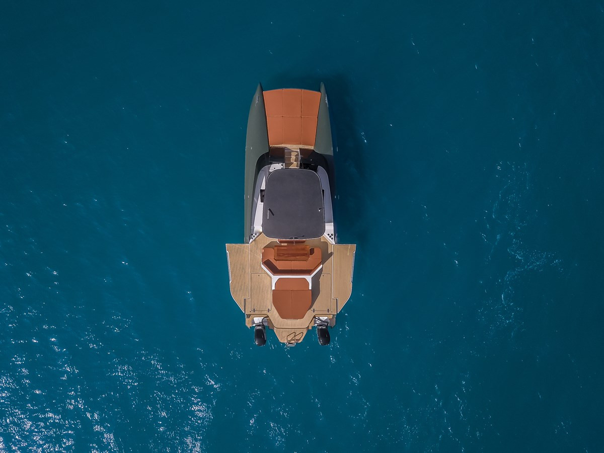 https://arconyachts.ams3.digitaloceanspaces.com/163429/conversions/large_4573861-optimize.jpg