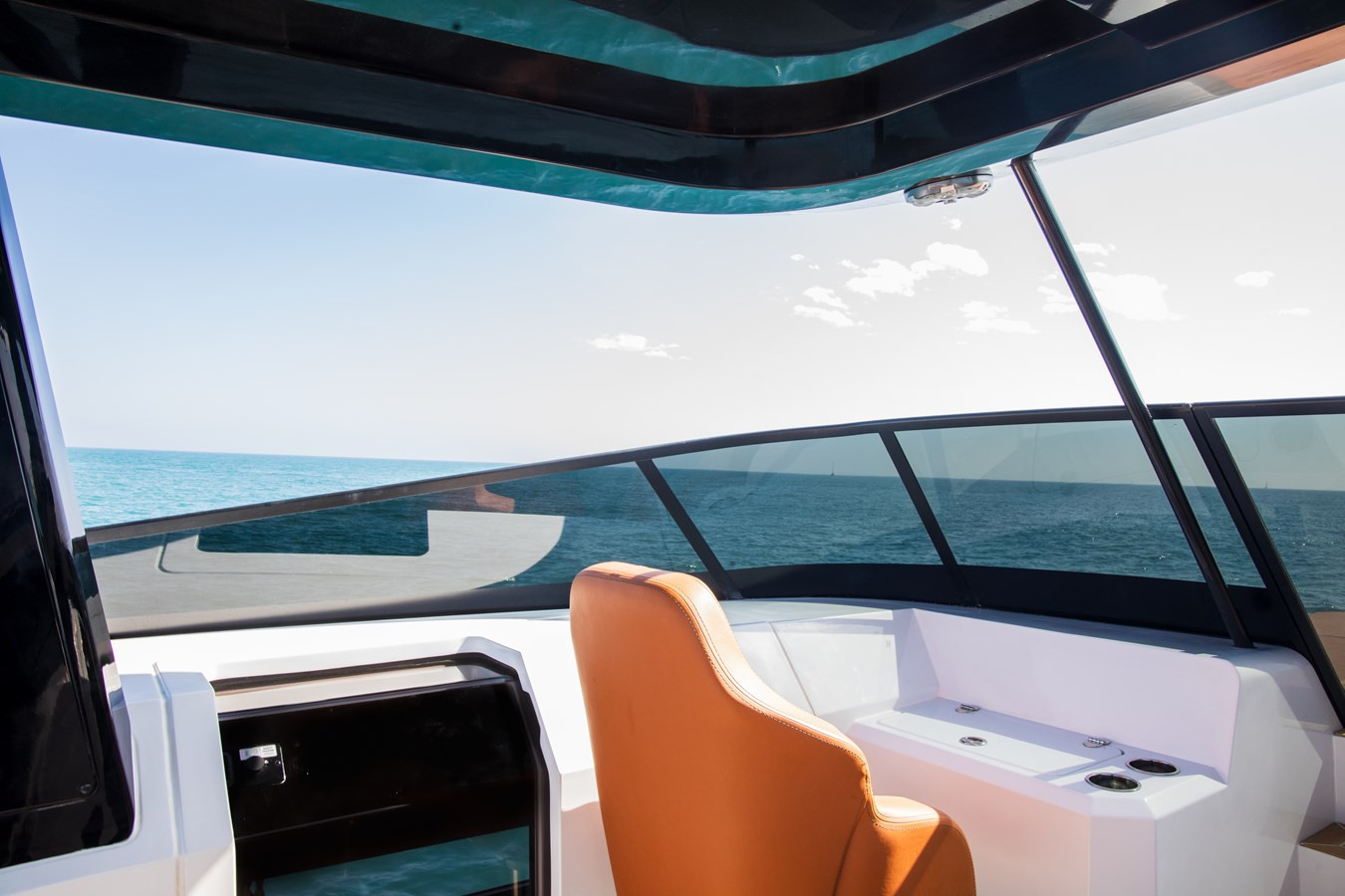 https://arconyachts.ams3.digitaloceanspaces.com/163440/conversions/large_4573884-optimize.jpg