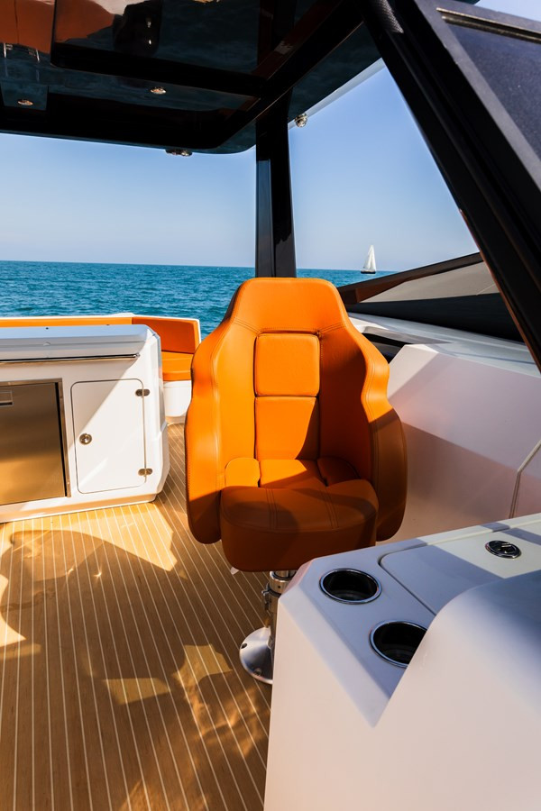 https://arconyachts.ams3.digitaloceanspaces.com/163485/conversions/large_4573923-optimize.jpg