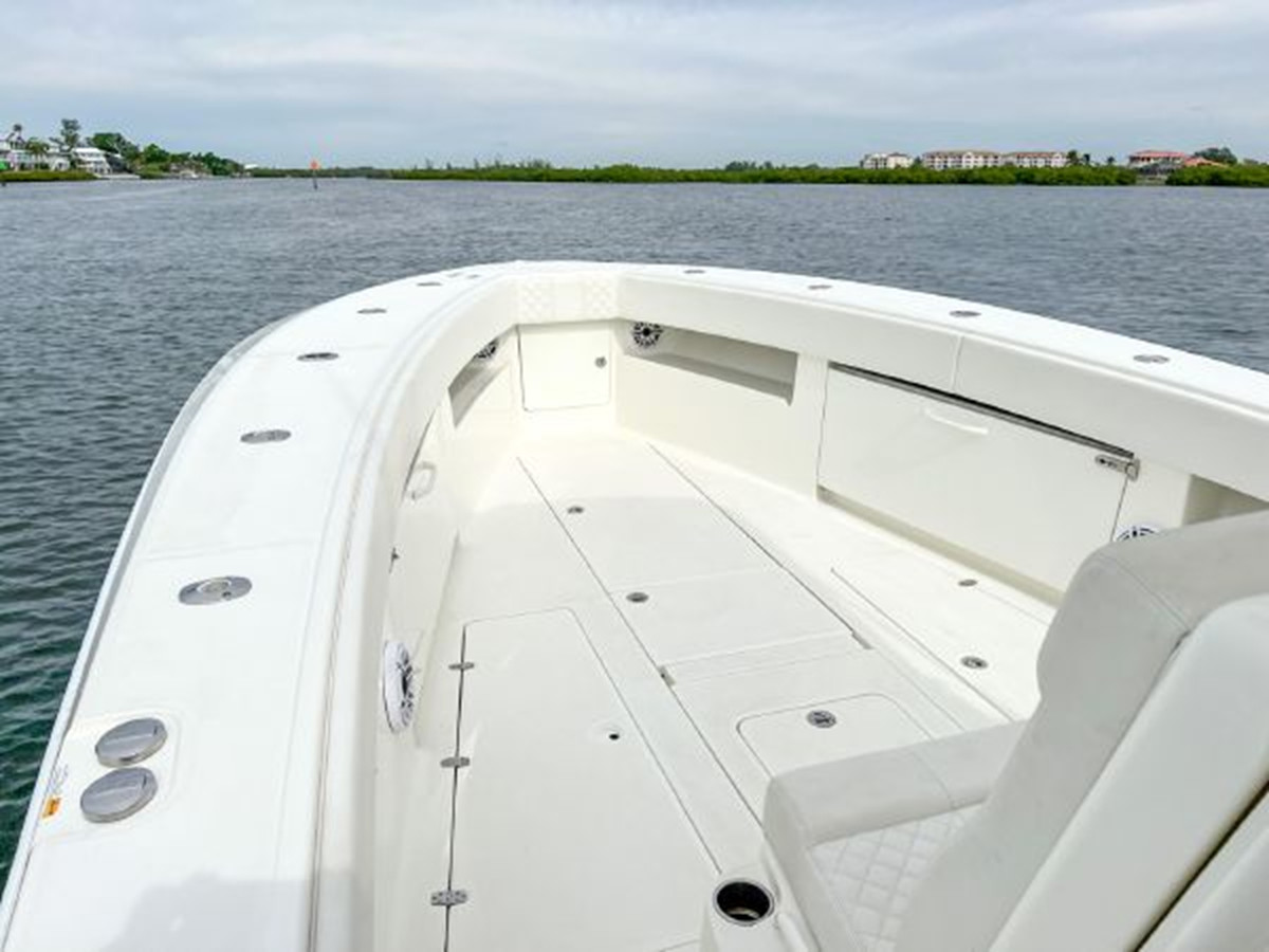 https://arconyachts.ams3.digitaloceanspaces.com/163753/conversions/large_3976829-optimize.jpg