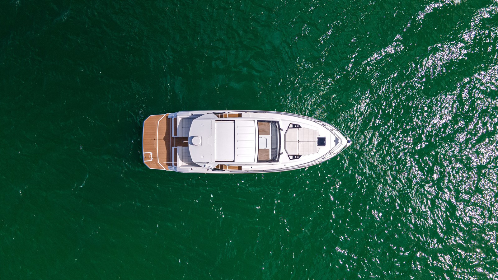 https://arconyachts.ams3.digitaloceanspaces.com/163795/conversions/large_4853256-optimize.jpg