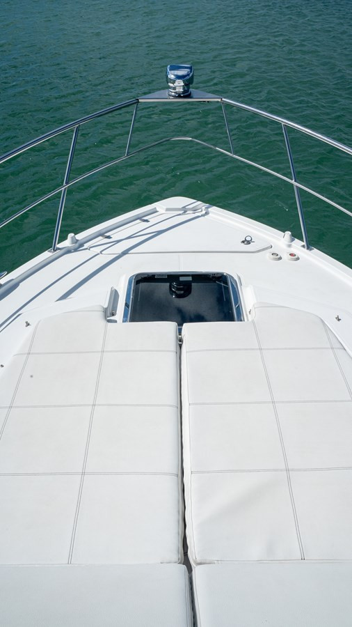 https://arconyachts.ams3.digitaloceanspaces.com/163890/conversions/large_4853291-optimize.jpg