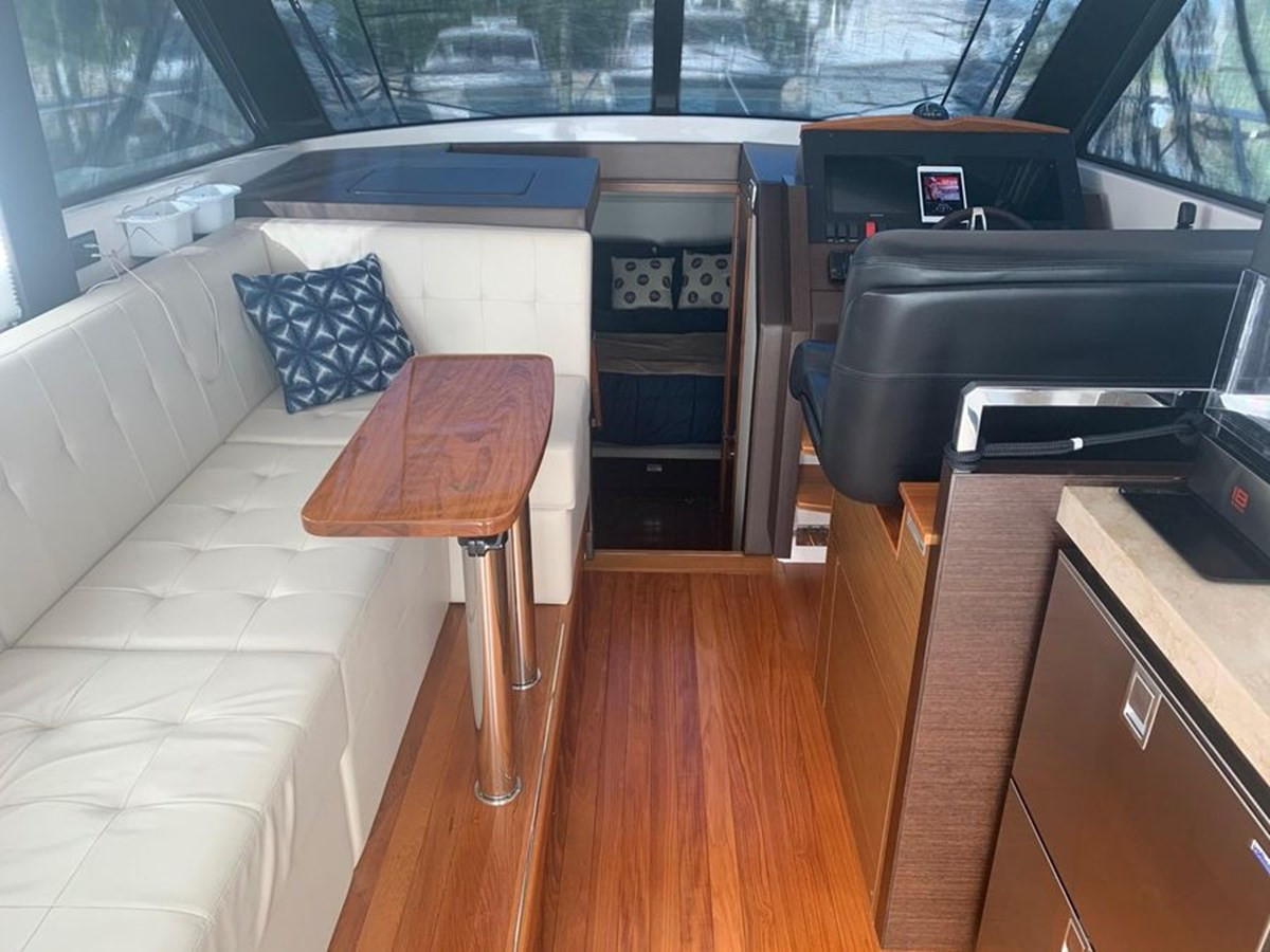 https://arconyachts.ams3.digitaloceanspaces.com/163930/conversions/large_2804761-optimize.jpg