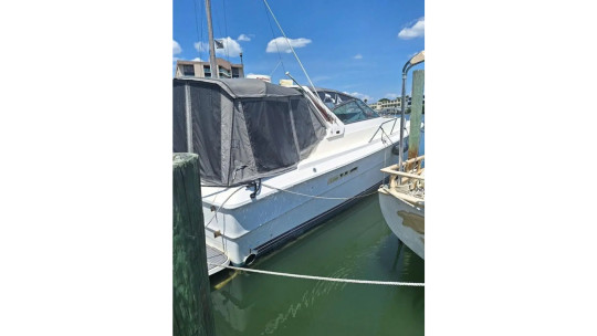 1985 SEA RAY 390 EXPRESS CRUISER