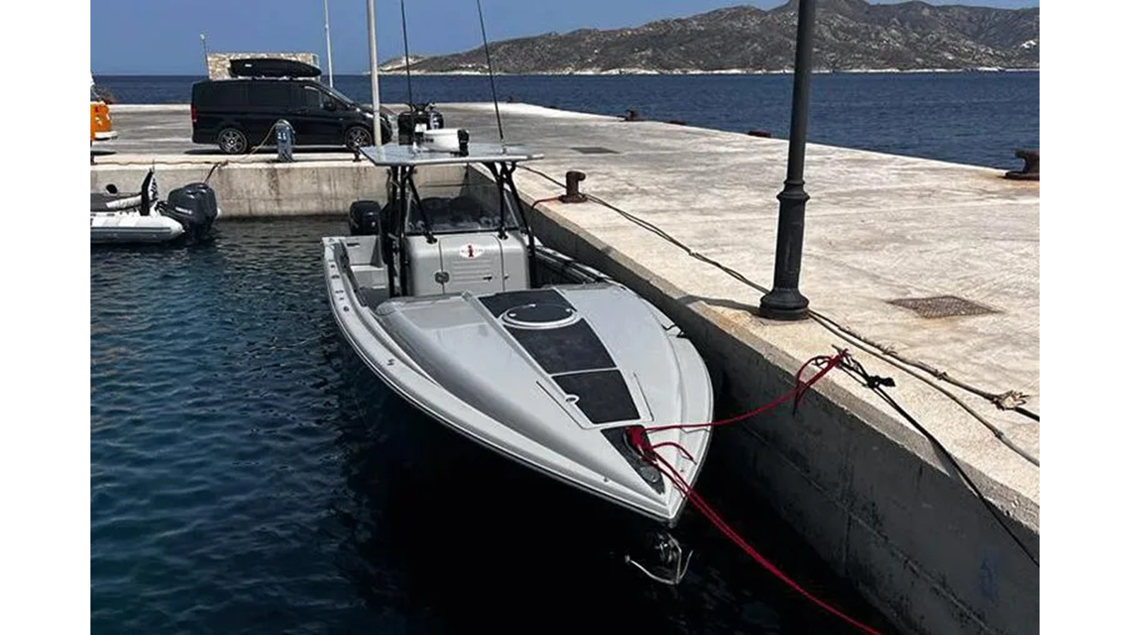 https://arconyachts.ams3.digitaloceanspaces.com/164318/conversions/large_4183378-optimize.jpg
