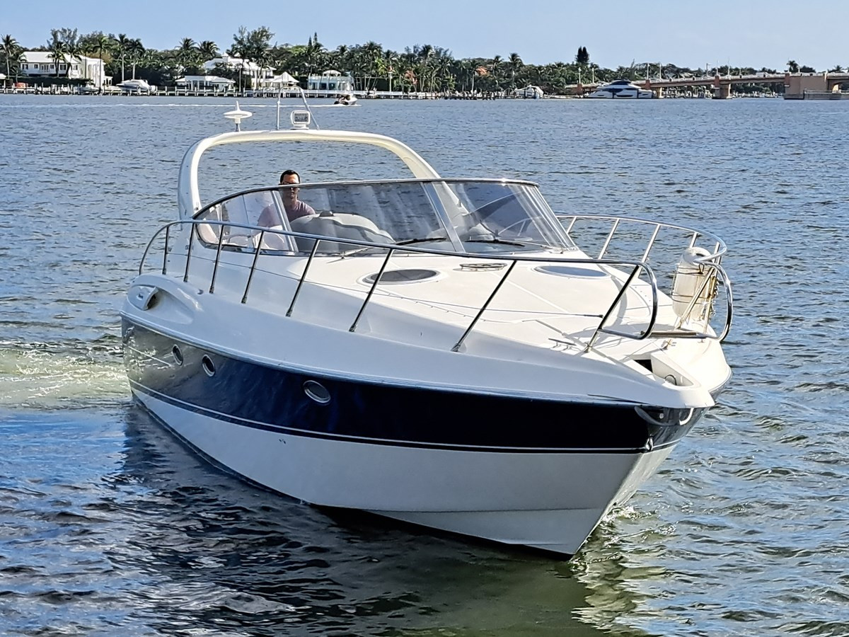 https://arconyachts.ams3.digitaloceanspaces.com/164319/conversions/large_4177123-optimize.jpg