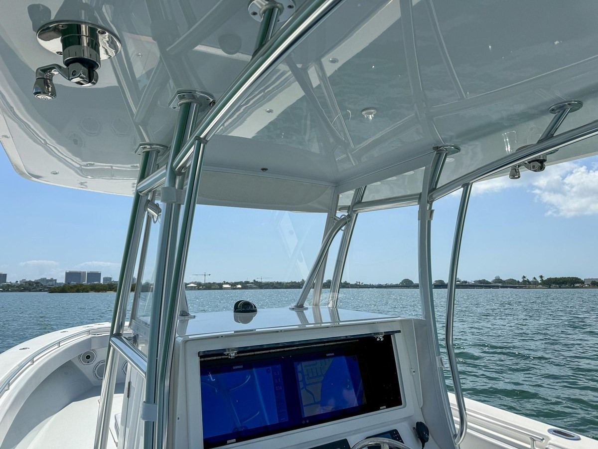 https://arconyachts.ams3.digitaloceanspaces.com/164377/conversions/large_4243206-optimize.jpg