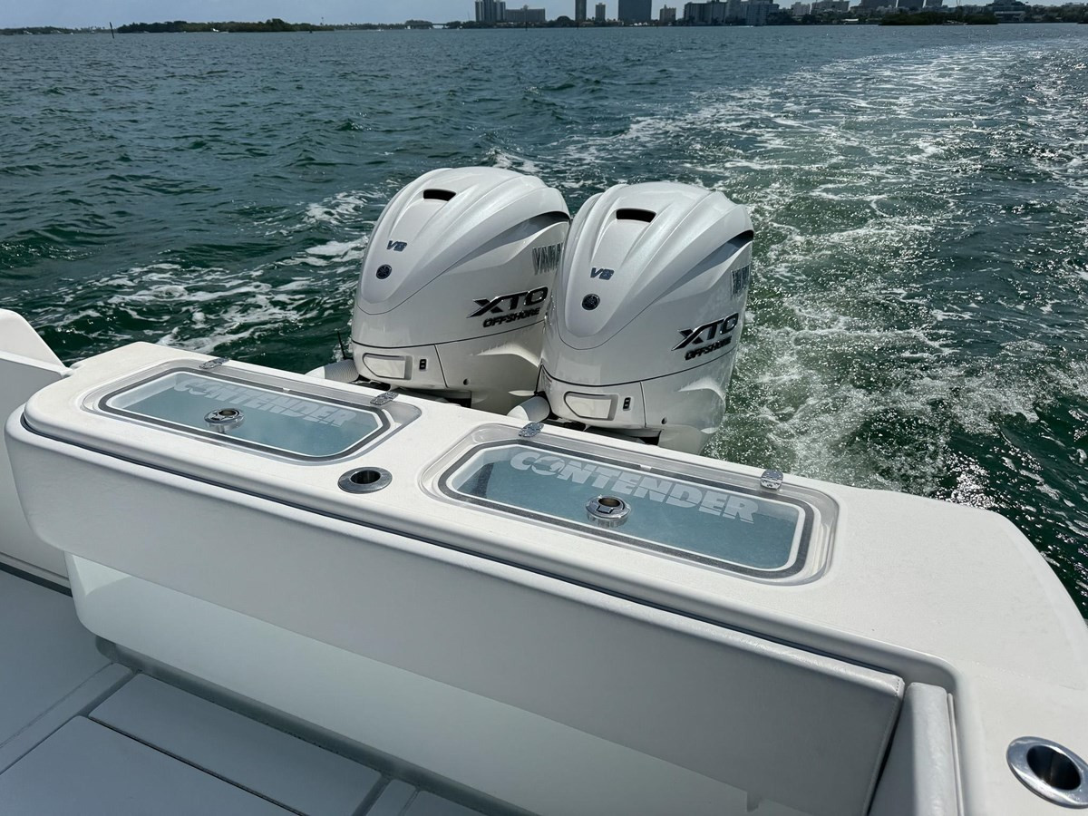 https://arconyachts.ams3.digitaloceanspaces.com/164422/conversions/large_4243222-optimize.jpg