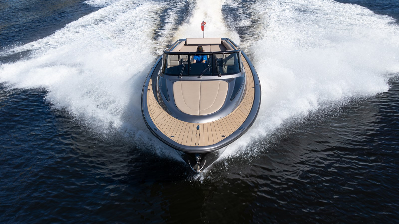 https://arconyachts.ams3.digitaloceanspaces.com/164557/conversions/large_4406196-optimize.jpg