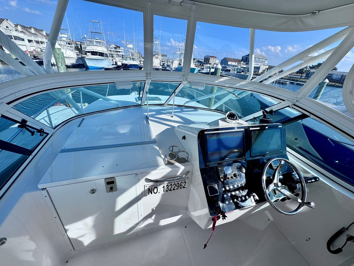 https://arconyachts.ams3.digitaloceanspaces.com/164794/conversions/large_4502806-optimize.jpg