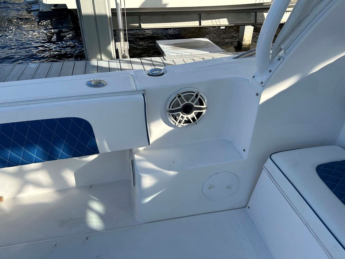 https://arconyachts.ams3.digitaloceanspaces.com/164908/conversions/large_4502996-optimize.jpg