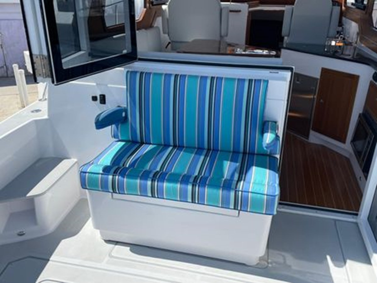 https://arconyachts.ams3.digitaloceanspaces.com/164953/conversions/large_4596761-optimize.jpg