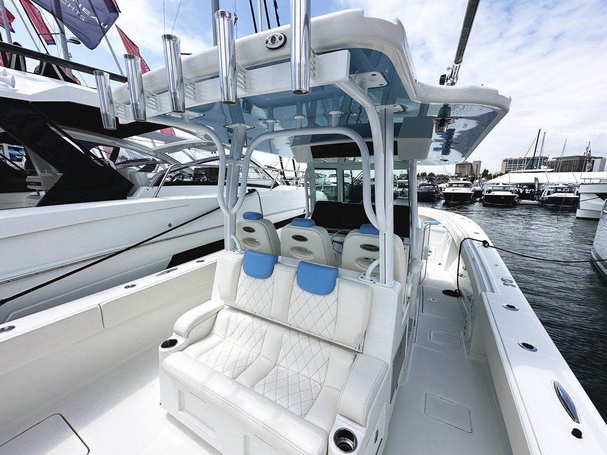 https://arconyachts.ams3.digitaloceanspaces.com/165190/conversions/large_4677249-optimize.jpg
