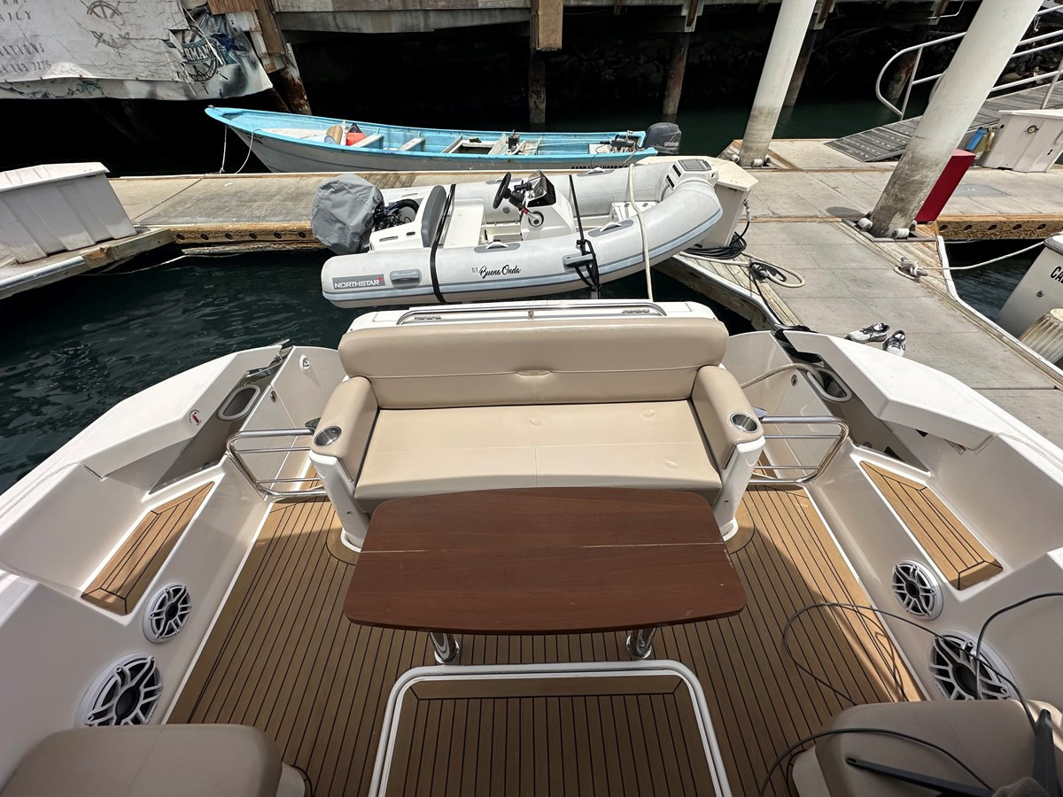 https://arconyachts.ams3.digitaloceanspaces.com/165201/conversions/large_4709871-optimize.jpg