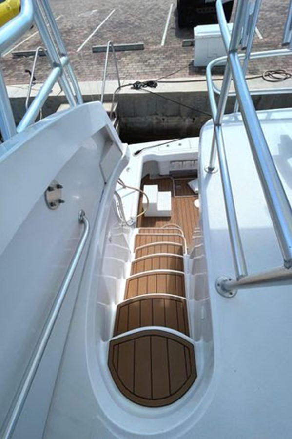 https://arconyachts.ams3.digitaloceanspaces.com/165294/conversions/large_3969828-optimize.jpg