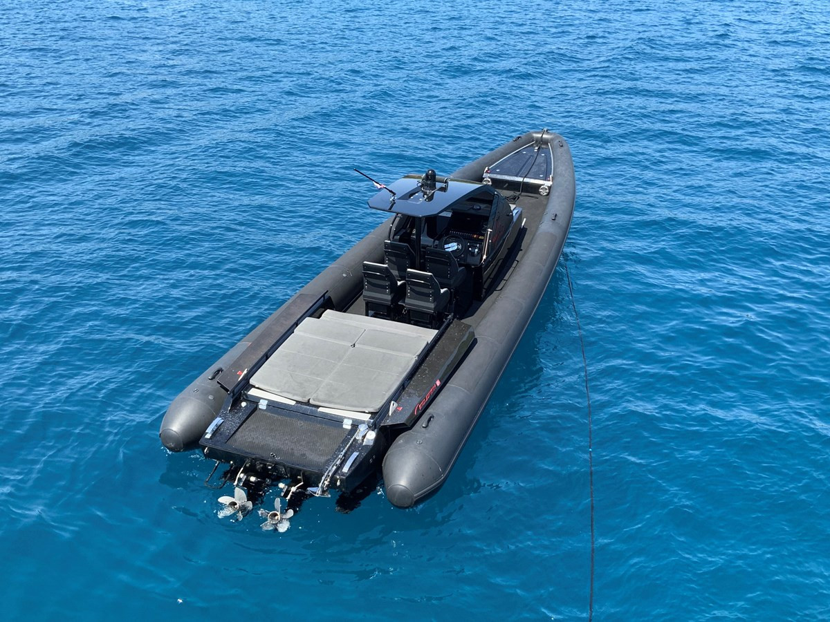 https://arconyachts.ams3.digitaloceanspaces.com/165429/conversions/large_3625054-optimize.jpg