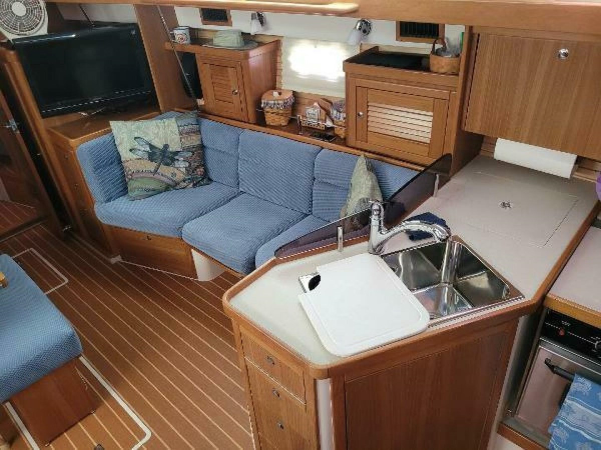 https://arconyachts.ams3.digitaloceanspaces.com/165526/conversions/large_4611485-optimize.jpg