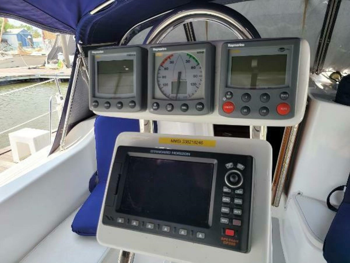 https://arconyachts.ams3.digitaloceanspaces.com/165583/conversions/large_4611505-optimize.jpg
