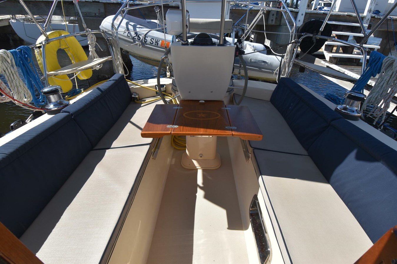 https://arconyachts.ams3.digitaloceanspaces.com/165820/conversions/large_4626128-optimize.jpg
