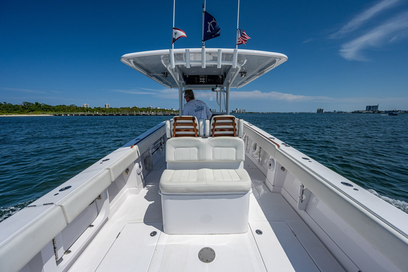 https://arconyachts.ams3.digitaloceanspaces.com/165958/conversions/large_4726625-optimize.jpg