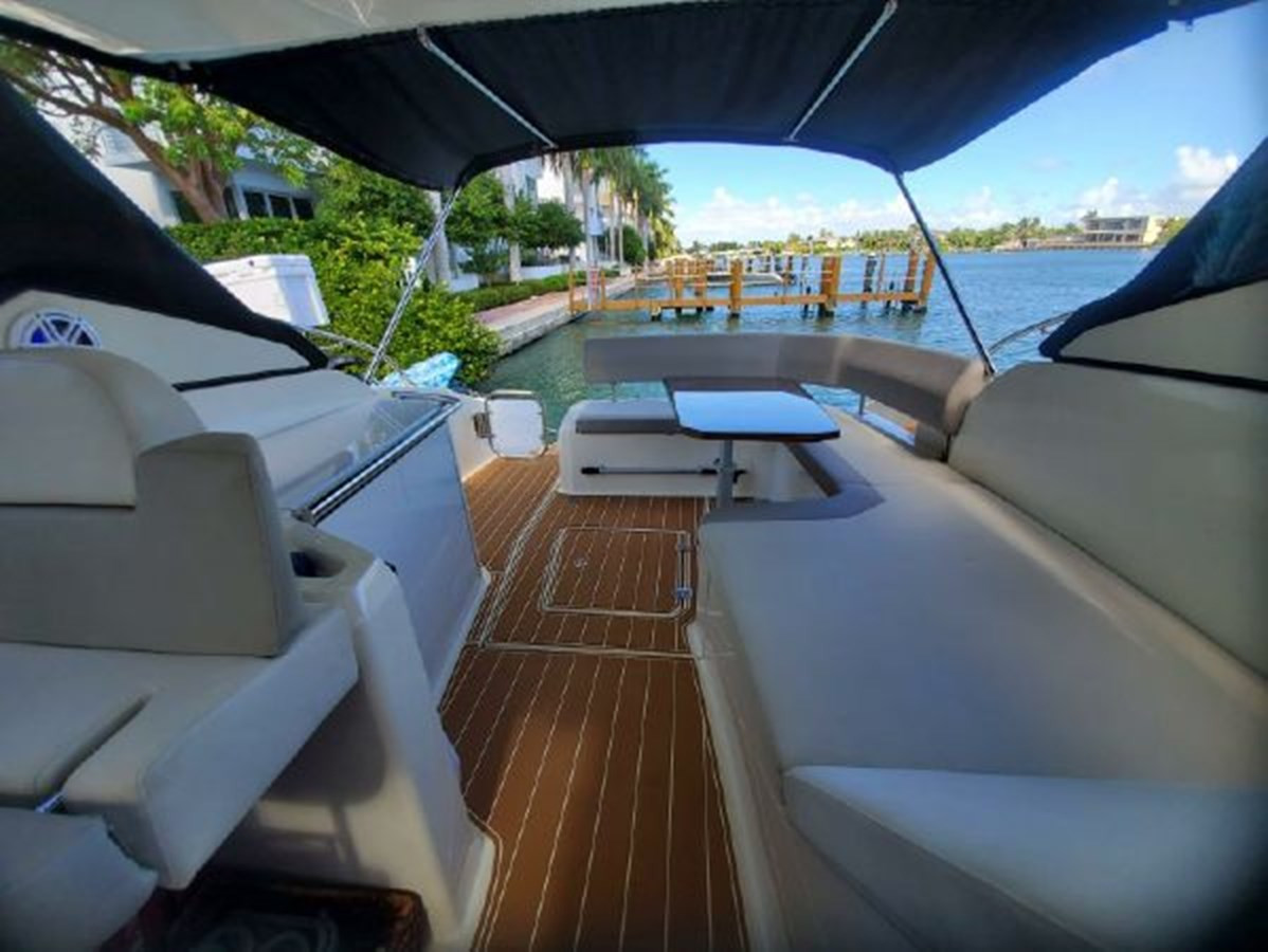 https://arconyachts.ams3.digitaloceanspaces.com/166015/conversions/large_3089245-optimize.jpg