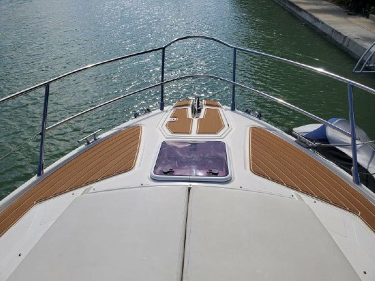 https://arconyachts.ams3.digitaloceanspaces.com/166105/conversions/large_3089283-optimize.jpg