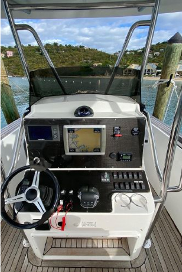 https://arconyachts.ams3.digitaloceanspaces.com/166115/conversions/large_3976152-optimize.jpg