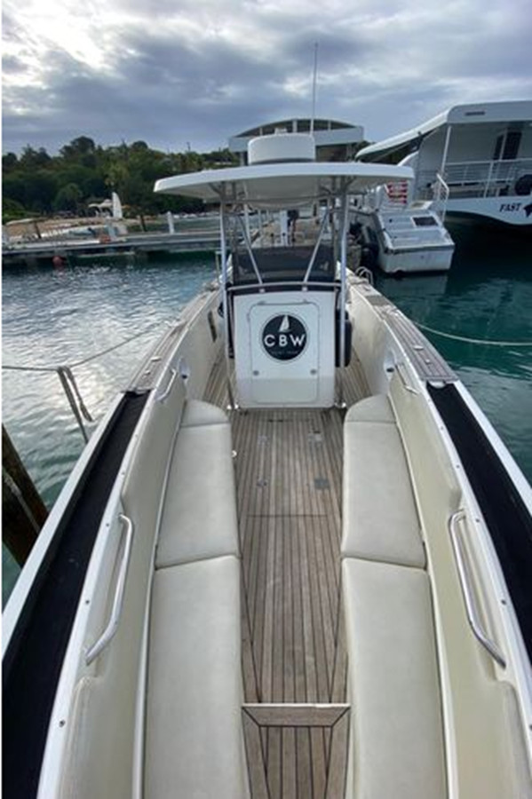 https://arconyachts.ams3.digitaloceanspaces.com/166152/conversions/large_3976162-optimize.jpg