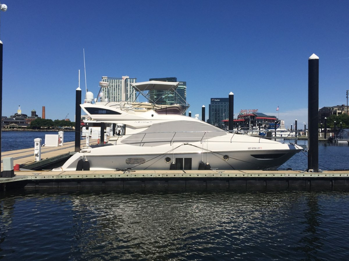 https://arconyachts.ams3.digitaloceanspaces.com/166323/conversions/large_3272111-optimize.jpg