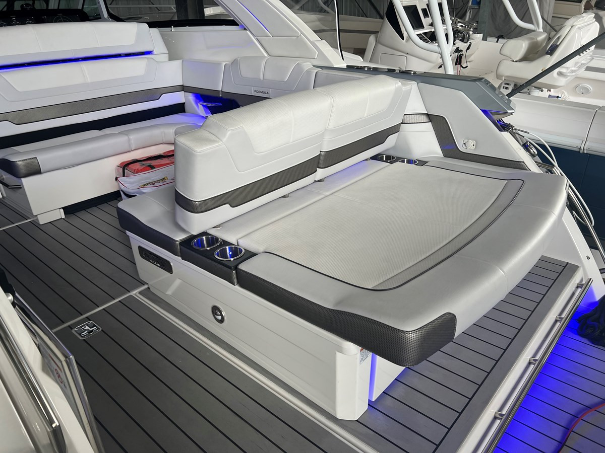 https://arconyachts.ams3.digitaloceanspaces.com/166345/conversions/large_3478600-optimize.jpg