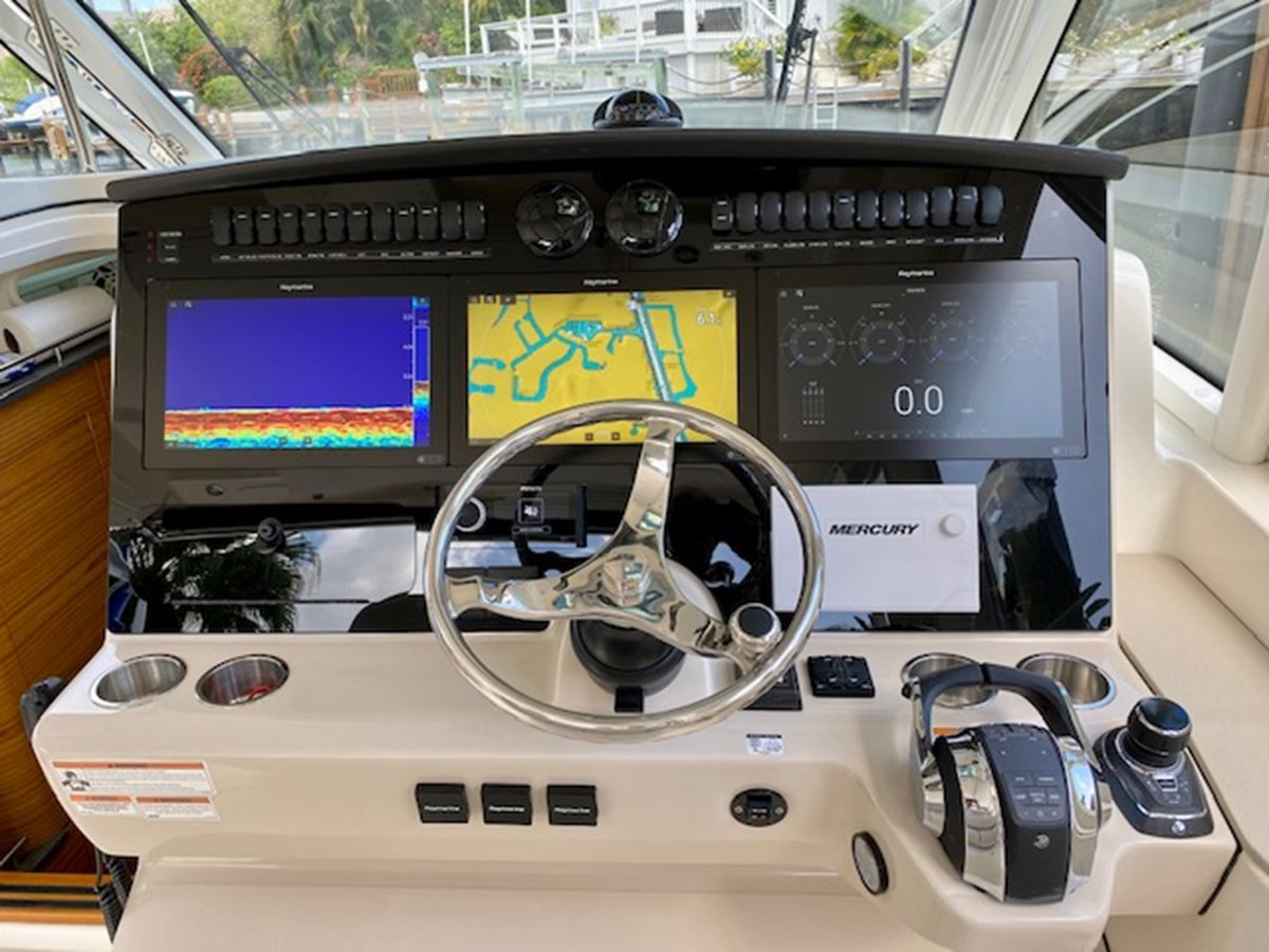 https://arconyachts.ams3.digitaloceanspaces.com/166395/conversions/large_3491583-optimize.jpg