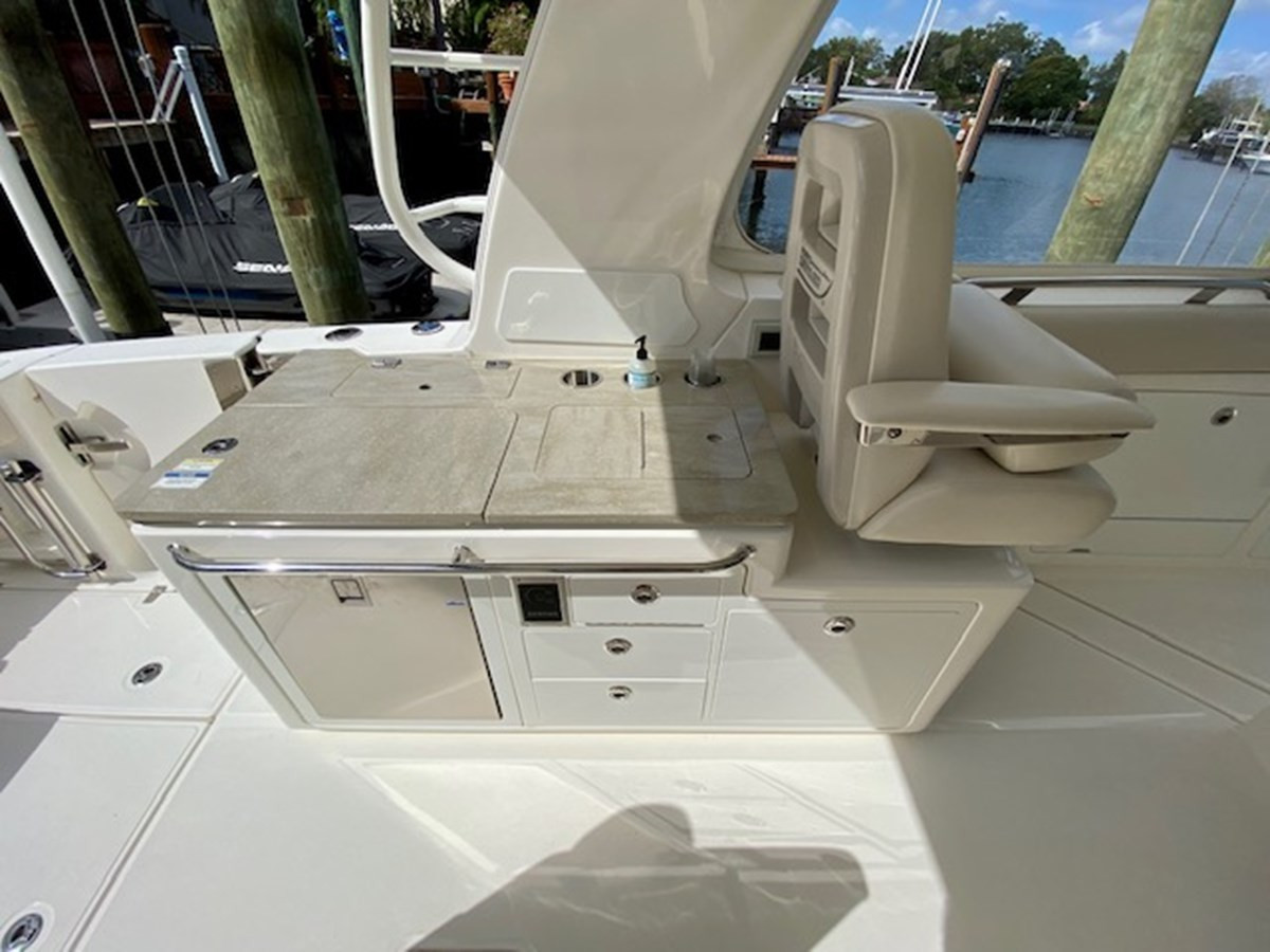 https://arconyachts.ams3.digitaloceanspaces.com/166400/conversions/large_3491585-optimize.jpg