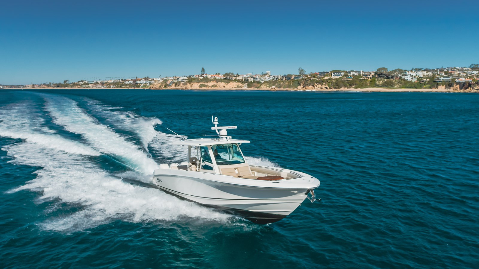 https://arconyachts.ams3.digitaloceanspaces.com/166480/conversions/large_3717286-optimize.jpg