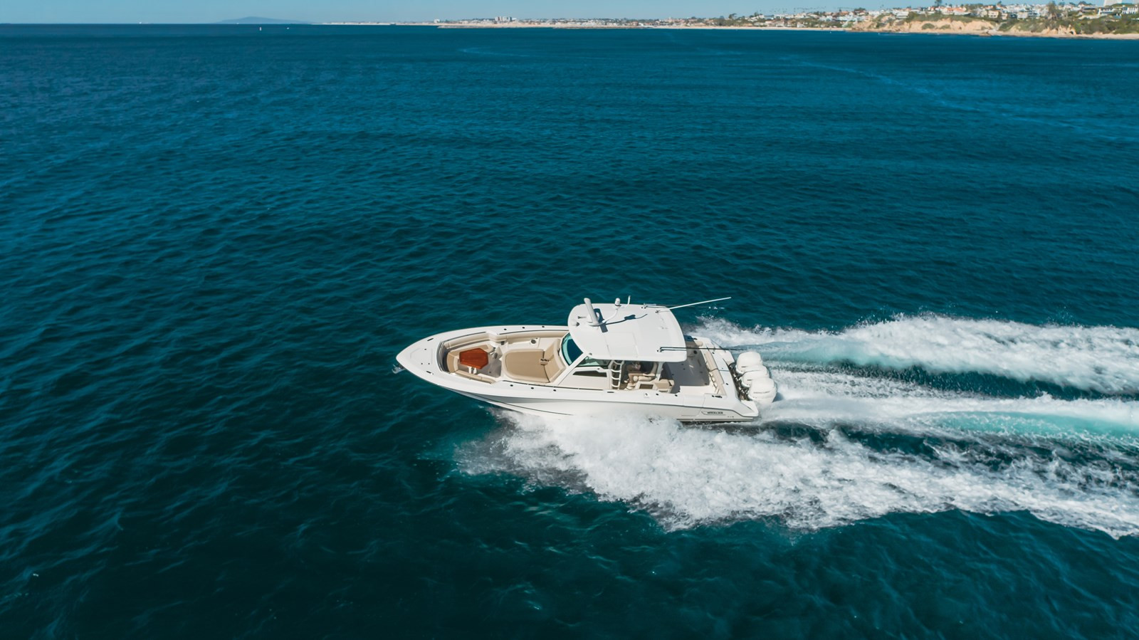 https://arconyachts.ams3.digitaloceanspaces.com/166671/conversions/large_3717295-optimize.jpg
