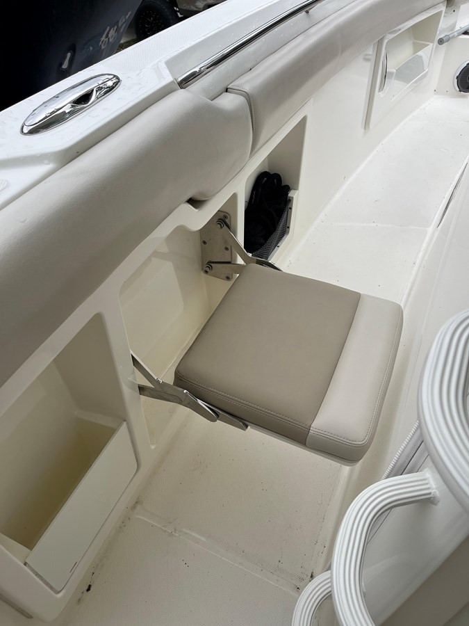 https://arconyachts.ams3.digitaloceanspaces.com/166673/conversions/large_3799194-optimize.jpg