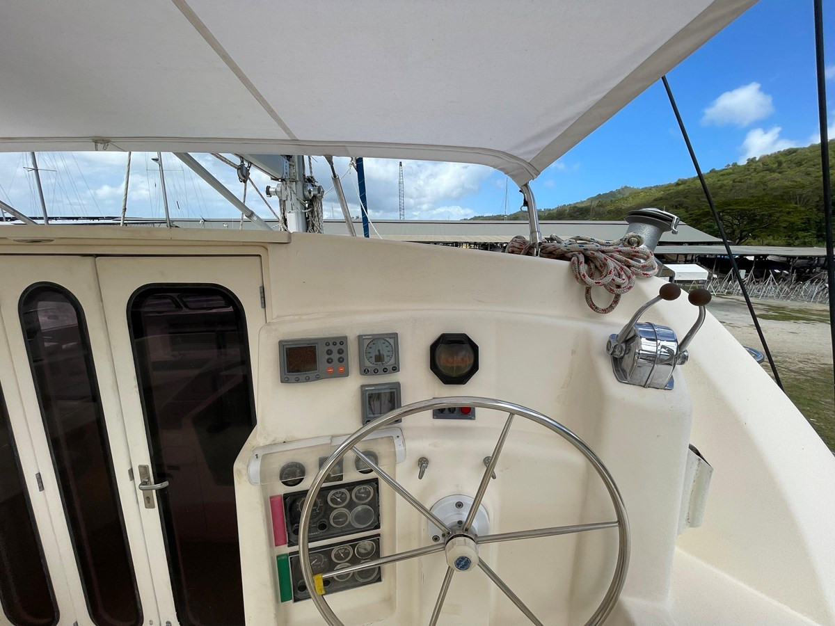 https://arconyachts.ams3.digitaloceanspaces.com/166751/conversions/large_3830882-optimize.jpg