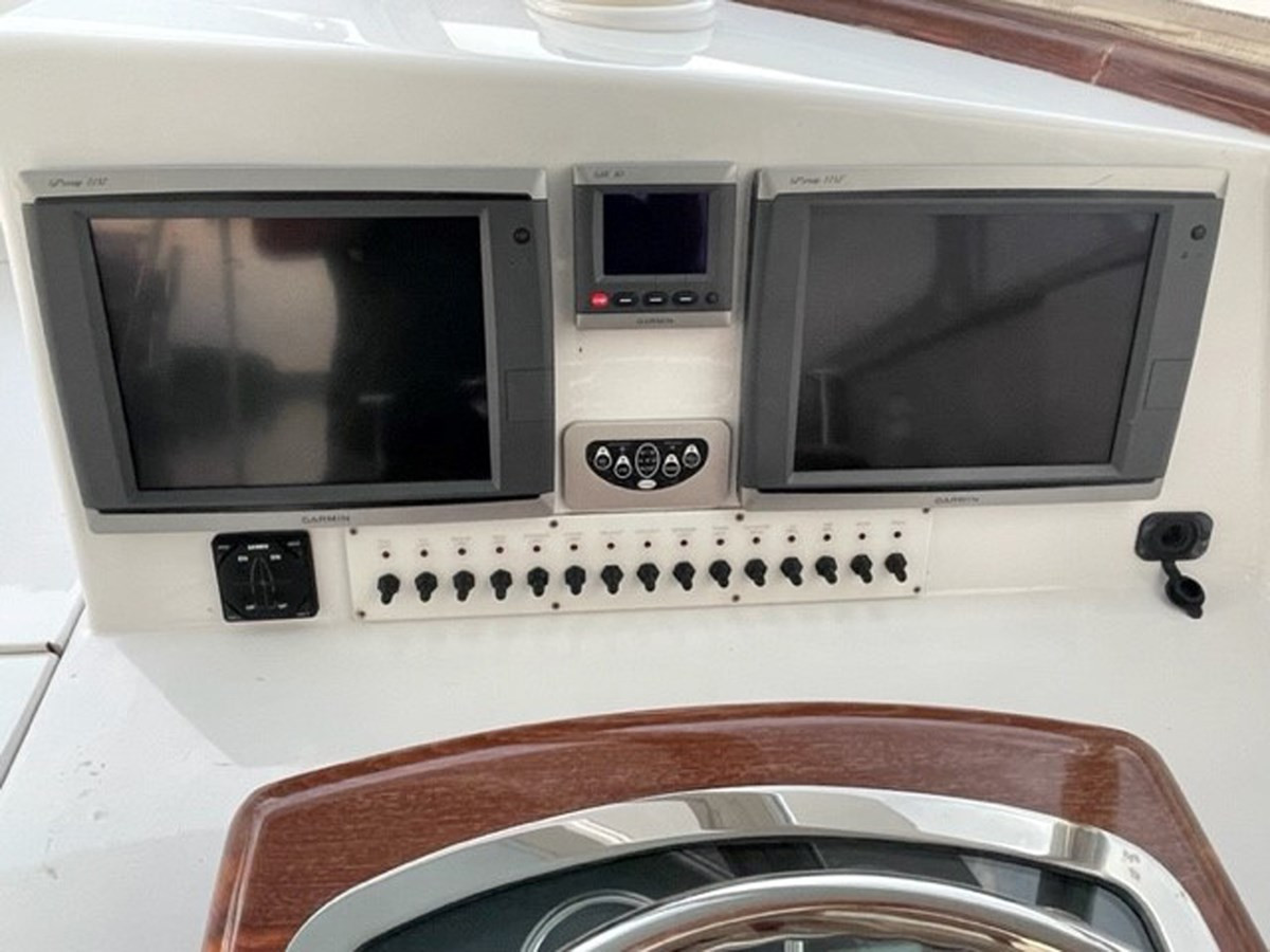 https://arconyachts.ams3.digitaloceanspaces.com/166768/conversions/large_3833284-optimize.jpg