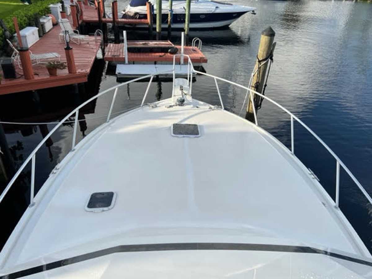 https://arconyachts.ams3.digitaloceanspaces.com/166851/conversions/large_3955472-optimize.jpg