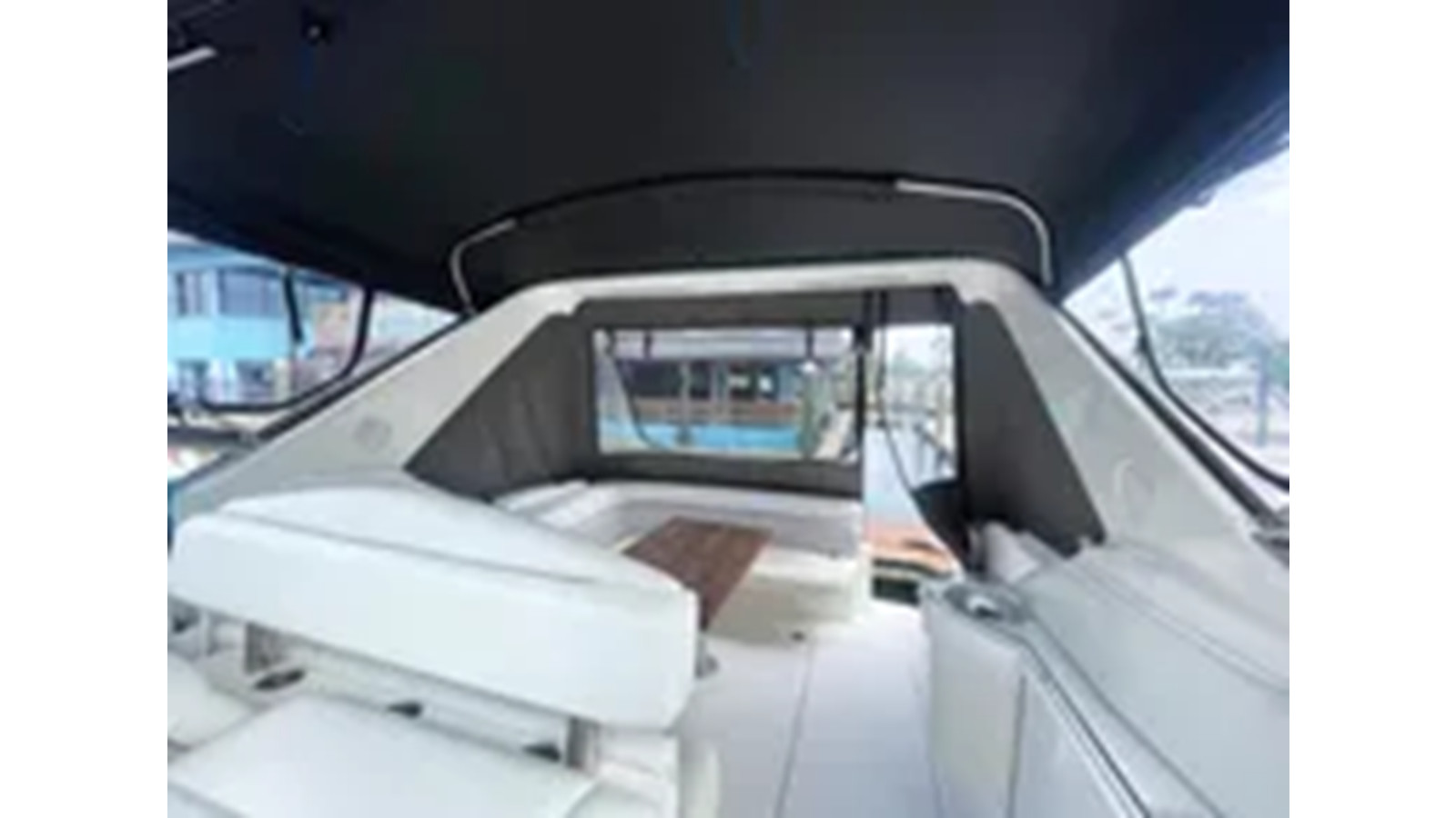 https://arconyachts.ams3.digitaloceanspaces.com/167279/conversions/large_4301798-optimize.jpg