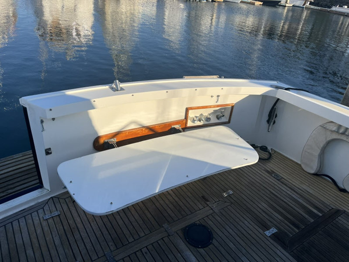 https://arconyachts.ams3.digitaloceanspaces.com/167397/conversions/large_4497059-optimize.jpg