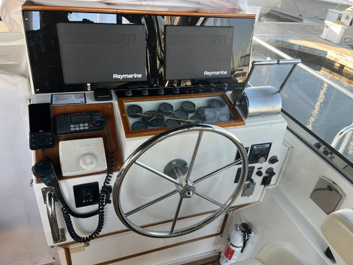 https://arconyachts.ams3.digitaloceanspaces.com/167427/conversions/large_4497071-optimize.jpg