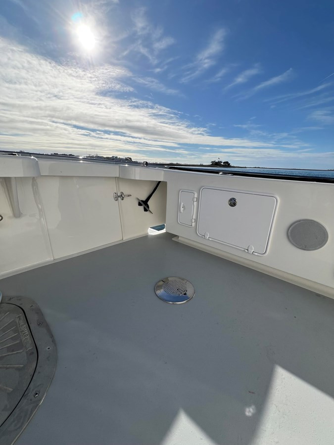https://arconyachts.ams3.digitaloceanspaces.com/167501/conversions/large_4535071-optimize.jpg