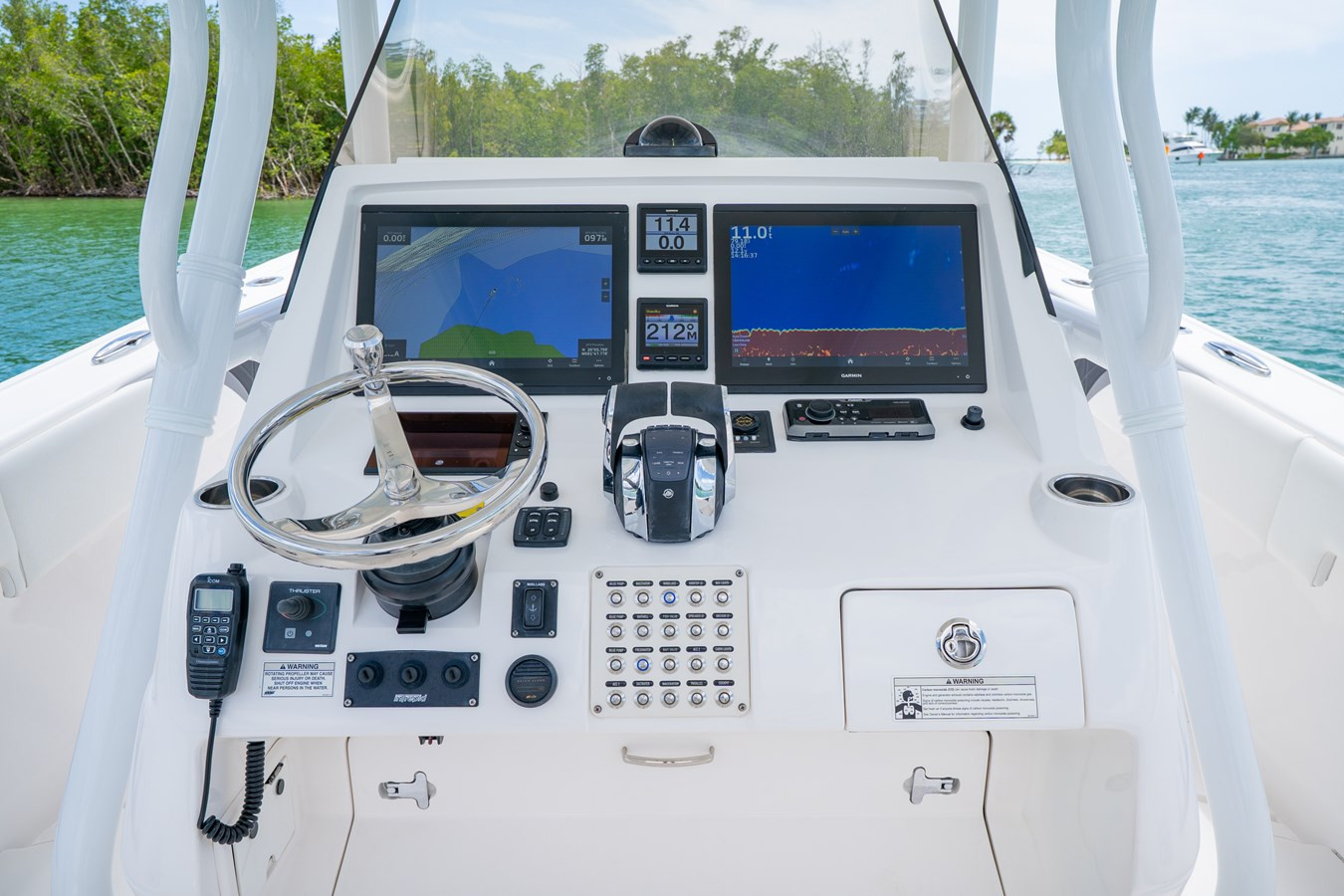 https://arconyachts.ams3.digitaloceanspaces.com/168126/conversions/large_4650417-optimize.jpg