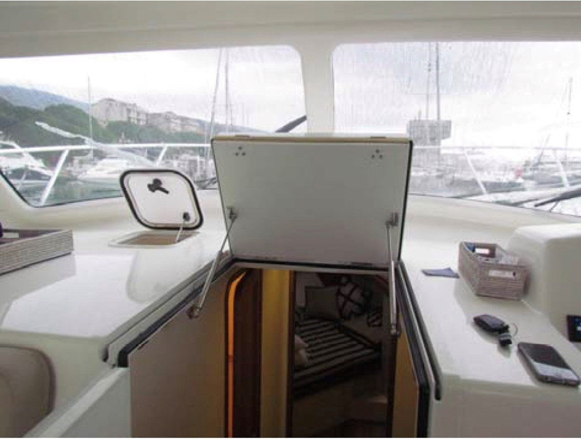 https://arconyachts.ams3.digitaloceanspaces.com/168266/conversions/large_3524538-optimize.jpg