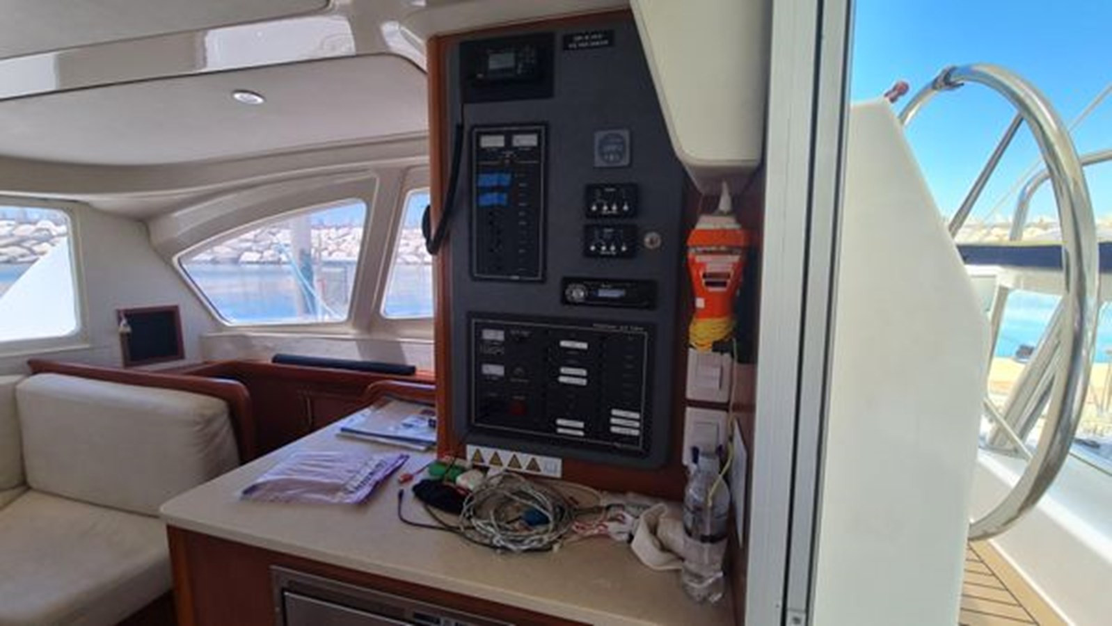 https://arconyachts.ams3.digitaloceanspaces.com/168399/conversions/large_3895168-optimize.jpg