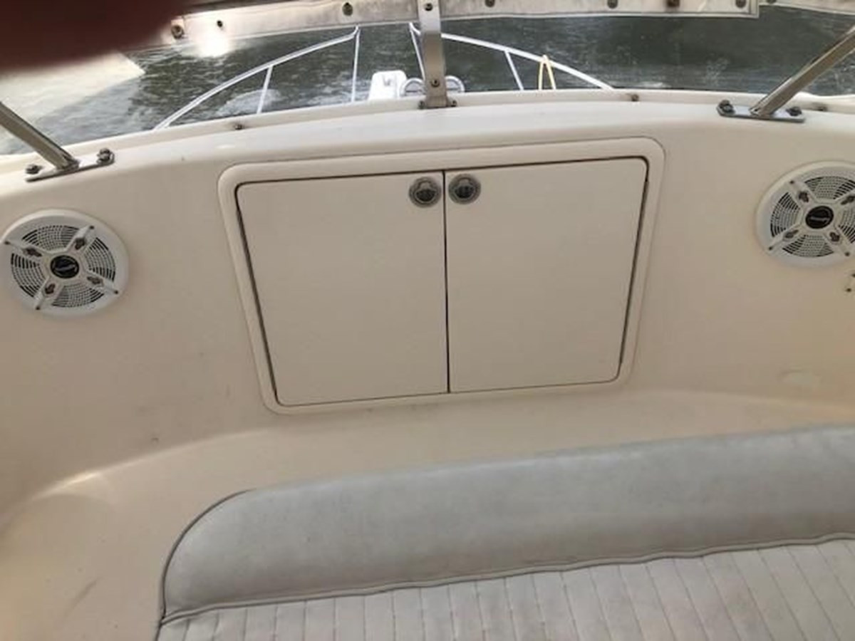 https://arconyachts.ams3.digitaloceanspaces.com/168446/conversions/large_4235142-optimize.jpg