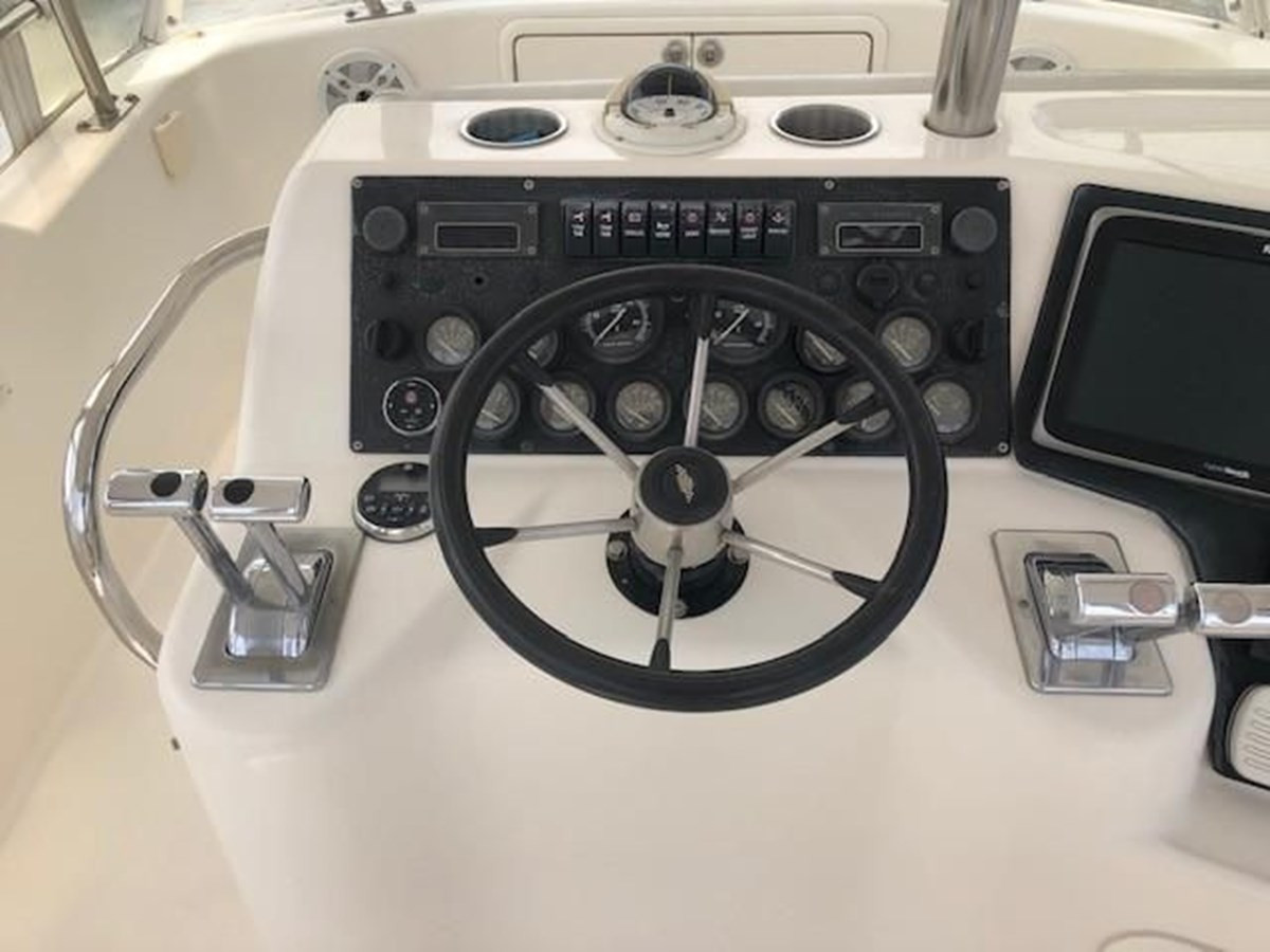 https://arconyachts.ams3.digitaloceanspaces.com/168456/conversions/large_4235145-optimize.jpg