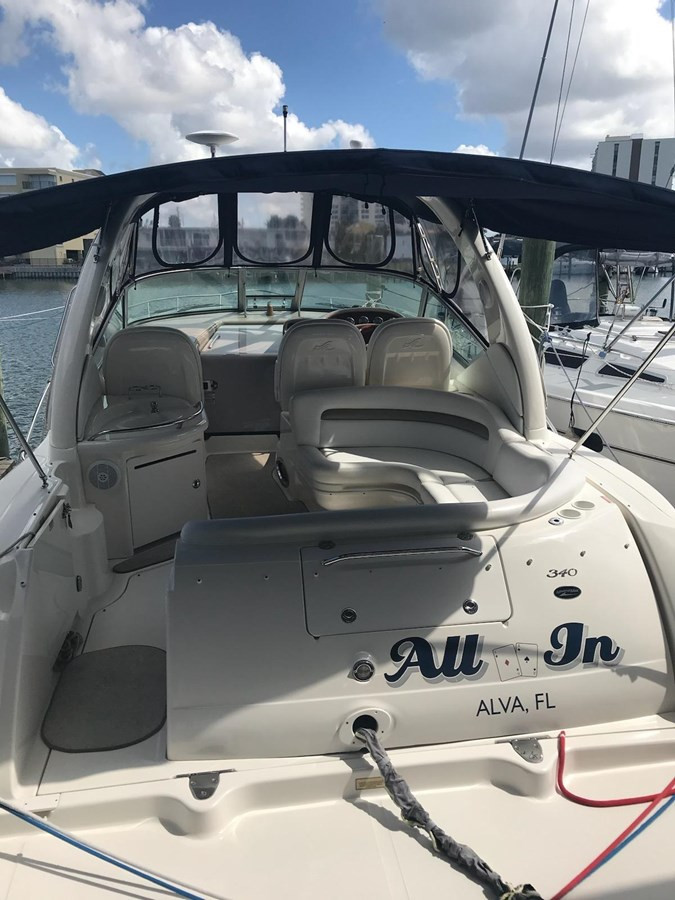 https://arconyachts.ams3.digitaloceanspaces.com/168523/conversions/large_4126311-optimize.jpg