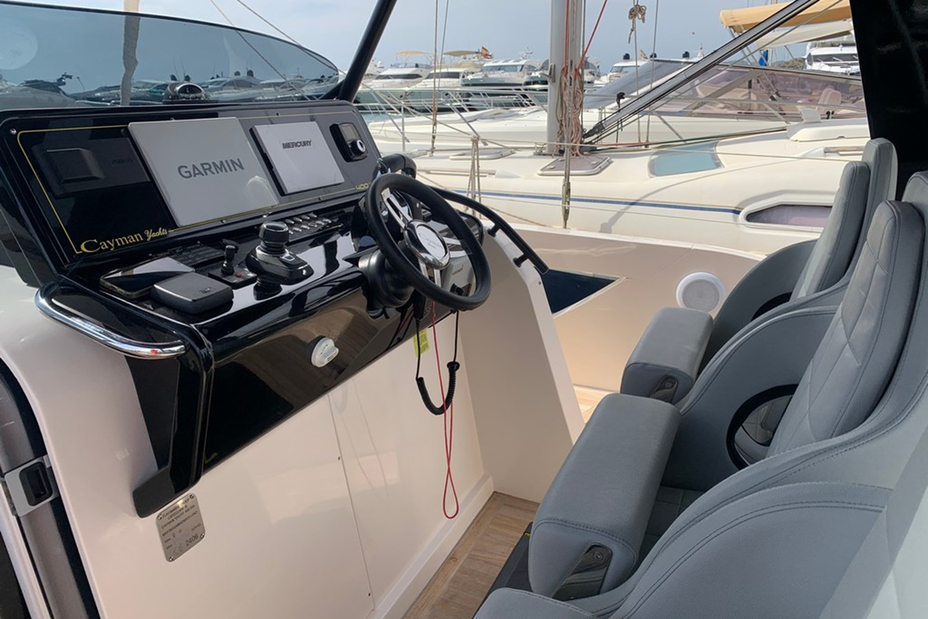 https://arconyachts.ams3.digitaloceanspaces.com/168753/conversions/large_4381977-optimize.jpg