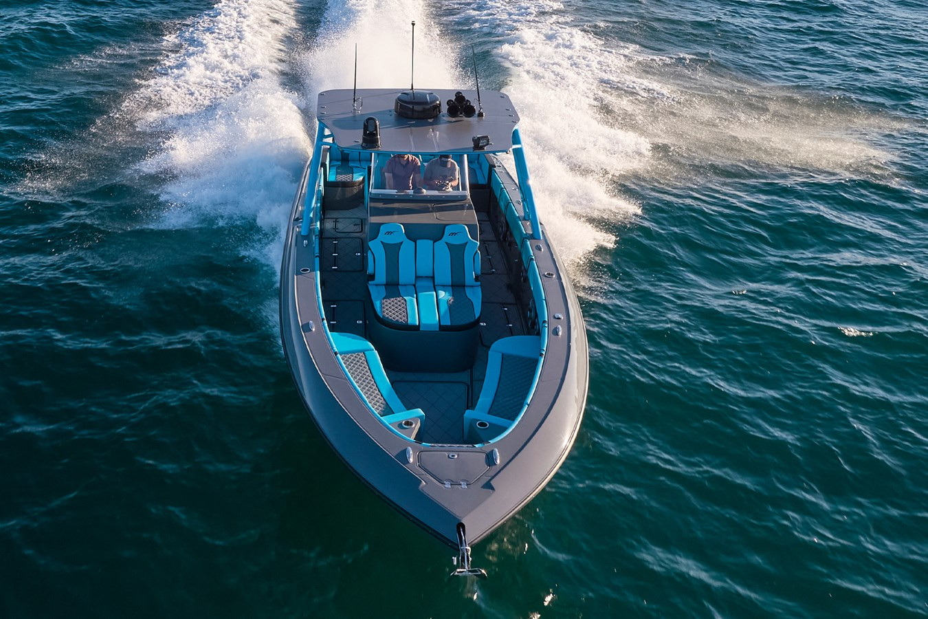 https://arconyachts.ams3.digitaloceanspaces.com/168817/conversions/large_4565455-optimize.jpg